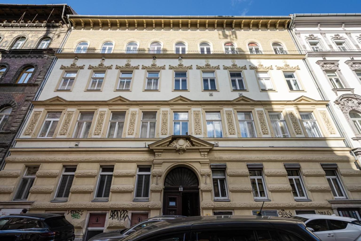 Aviator Apartment In The City Center — Fotók 2
